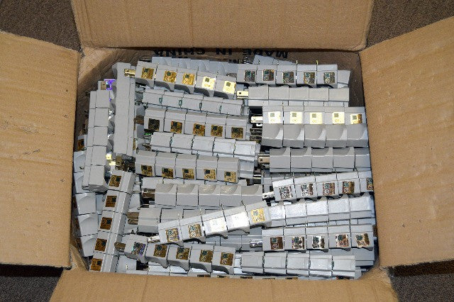1 CASE 480 PK Electrical Ground Adapter 2 Prong Outlet to 3 Prong Plug AC ETL LISTED