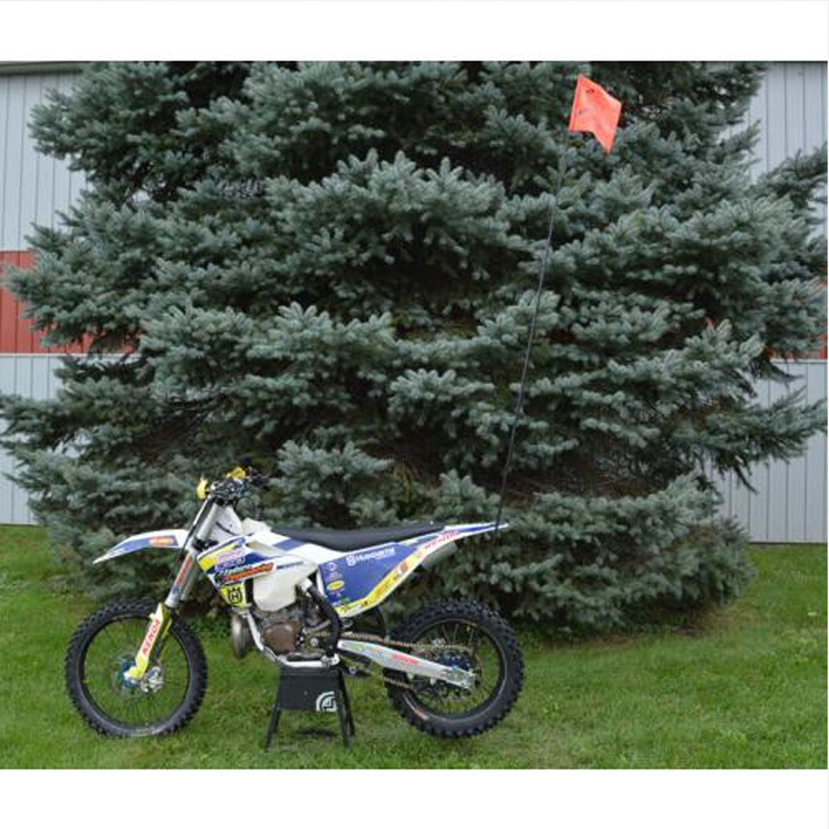 Enduro Engineering Quick Release Dirt Bike Safety Flag Whip Mount Axle Mounted